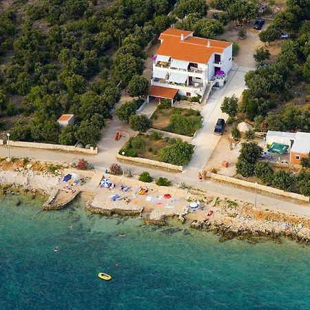 Apartments By The Sea Mandre, Pag - 6284 コラン エクステリア 写真