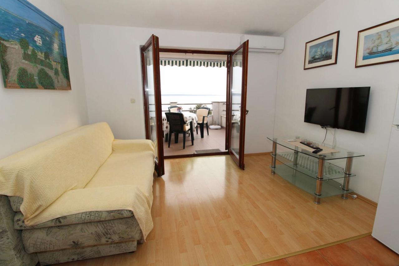 Apartments By The Sea Mandre, Pag - 6284 コラン エクステリア 写真