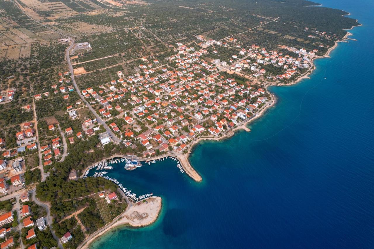 Apartments By The Sea Mandre, Pag - 6284 コラン エクステリア 写真